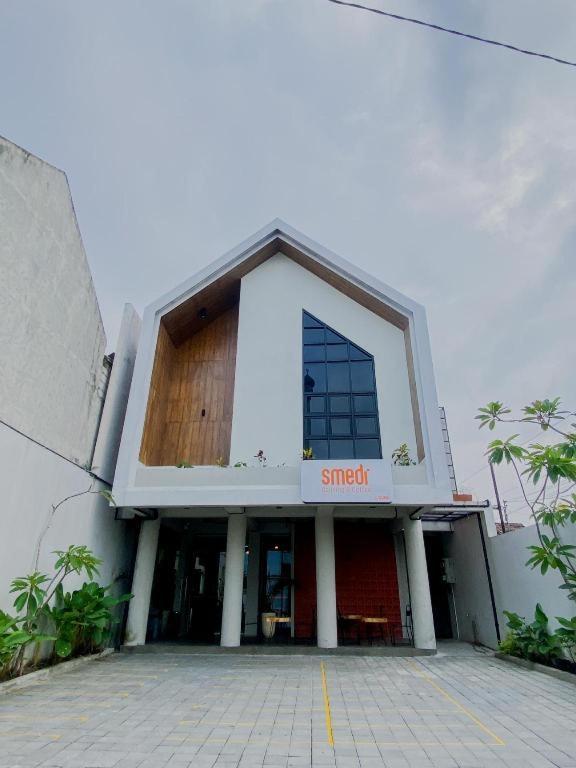 Hotel Smedi Coliving 3*